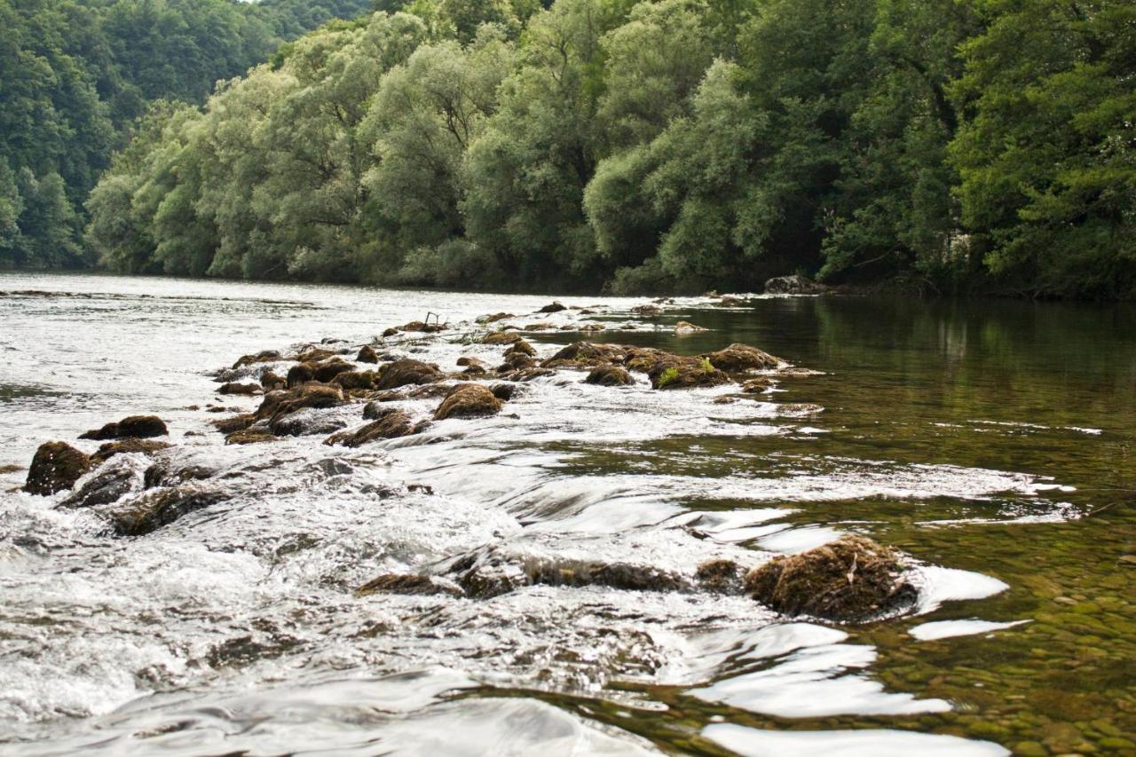 Отель Robinson Camp Kupa - Juratovicki Brig Netretic Экстерьер фото